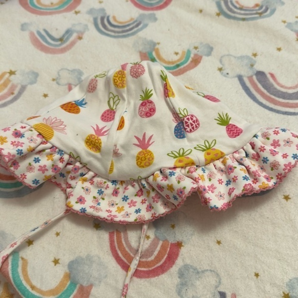 Kissy kissy sunhat size S